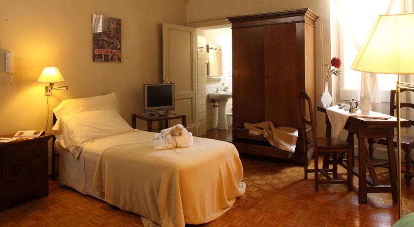 Residence In Centro Mantoue Chambre photo